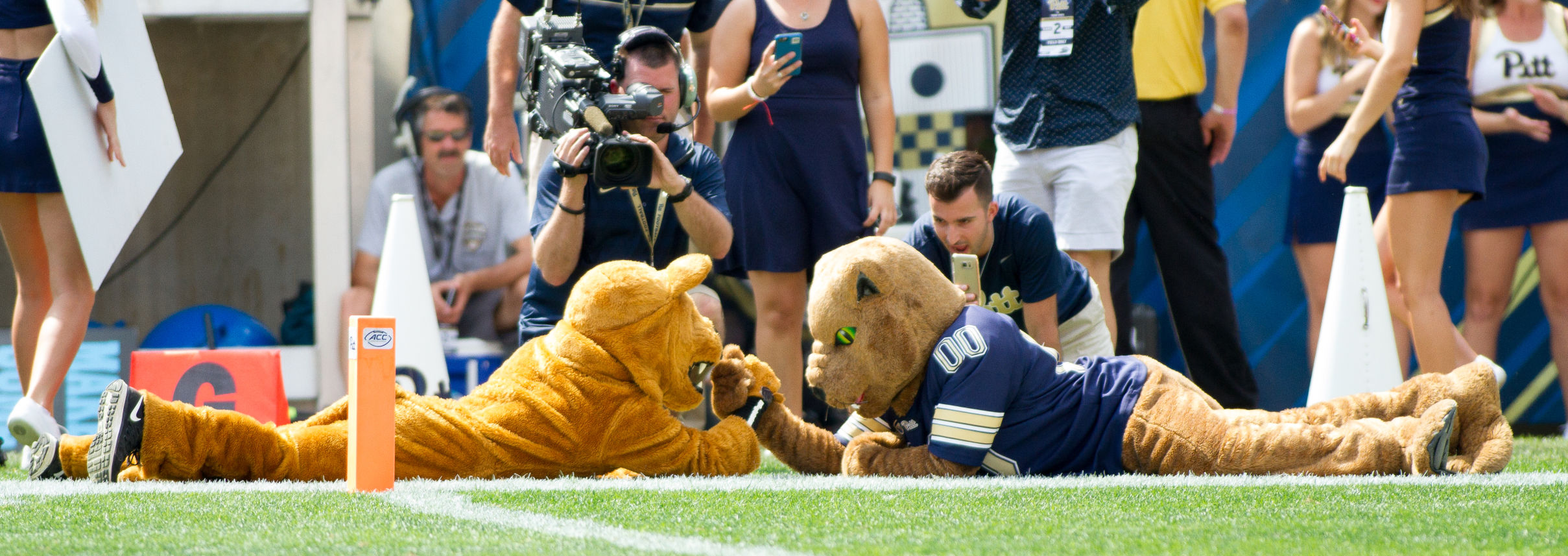 Football Pitt